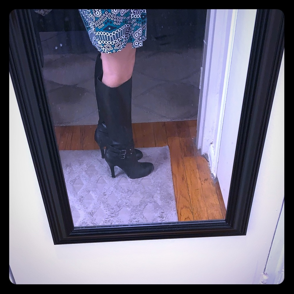 Arturo Chiang black leather knee high boots